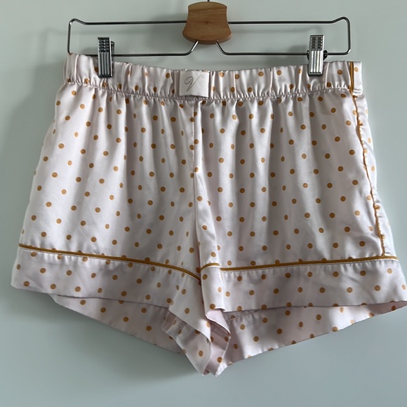 Victorias Secret silky silk feel pink with orange dot pajama set shorts tank - Picture 4 of 5